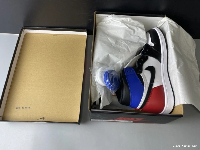 1 3 2.0 Retro Top High Air Jordan DA2728-100 0719